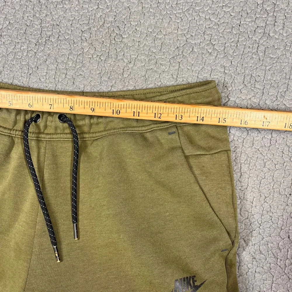 Nike Sportswear Tech Fleece Joggers Olive Green‎ Tapered Sweatpants CU4495-326 M